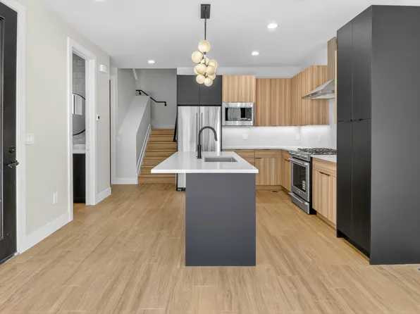 826 Cherry St #2, Denver, CO 80220