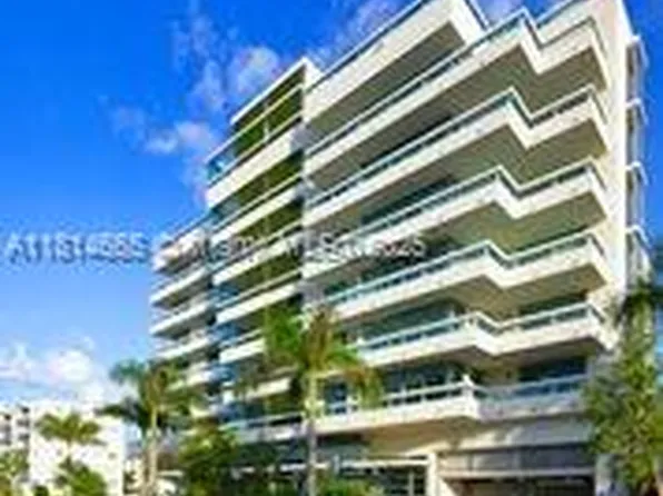 1025 92nd St #607, Bay Harbor Islands, FL 33154