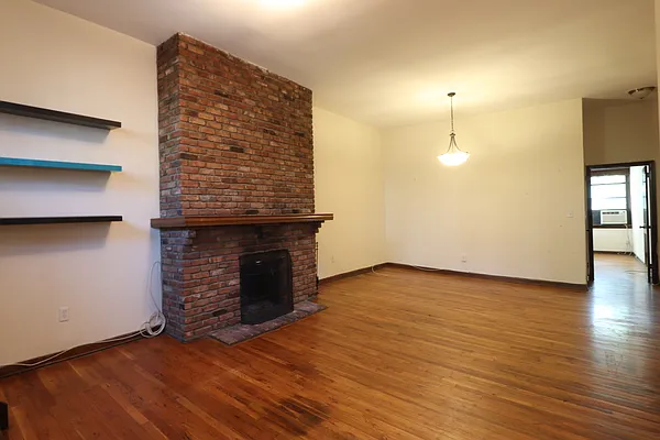 Rented by Douglas Elliman | media 16