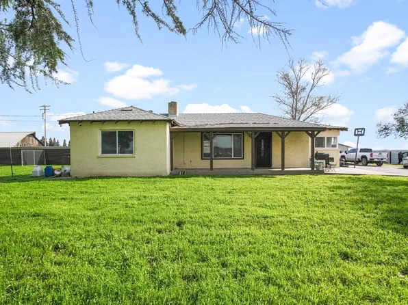 1654 Hickman Rd, Hickman, CA 95323