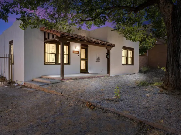112 Wellesley Dr NE, Albuquerque, NM 87106