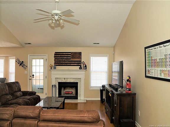 3rd image of 506 Northwoods Dr