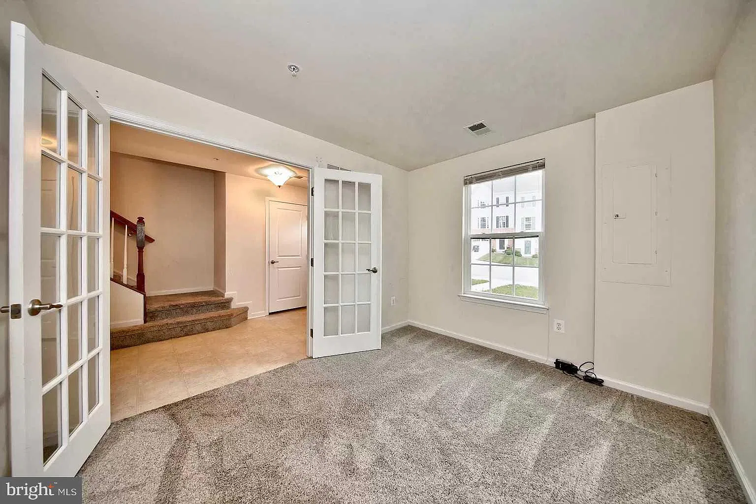 3 bed, 2.5 bath, 1940 sqft, $2,700 — Photo 3