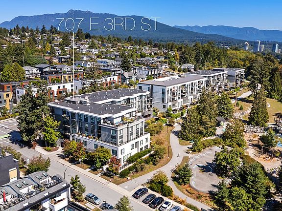 2nd image of 707 E 3rd St #208