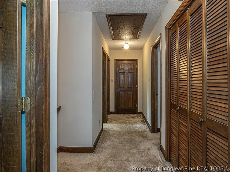6821 Thames Dr — Photo 22