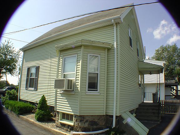 5th image of 68 Crescent St