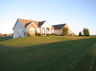 2 Falcon Pointe Ct, Silex, MO 63377