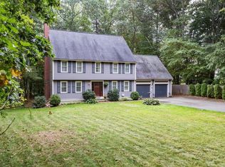 11 Rivers Edge Dr, Rowley, MA 01969