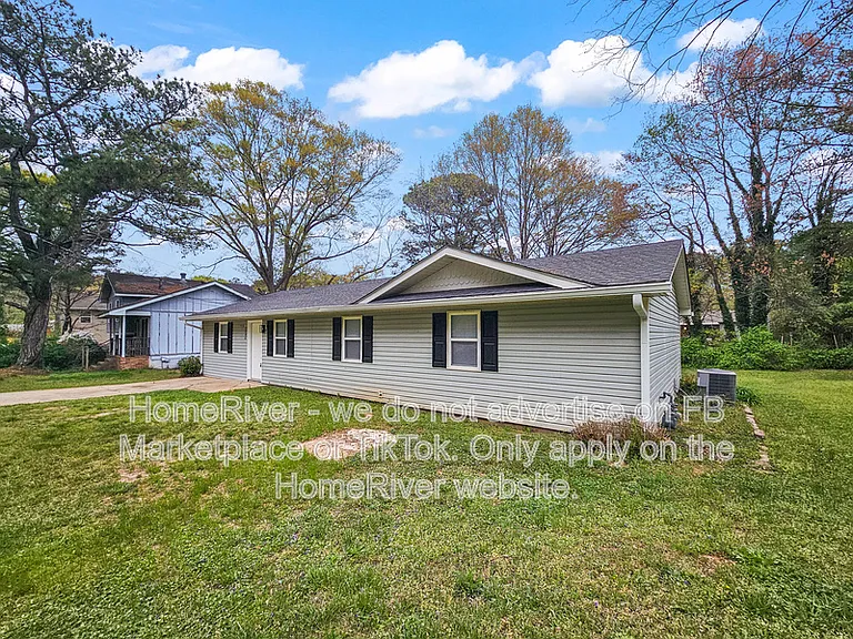 3006 Stanton Rd SE — Photo 16