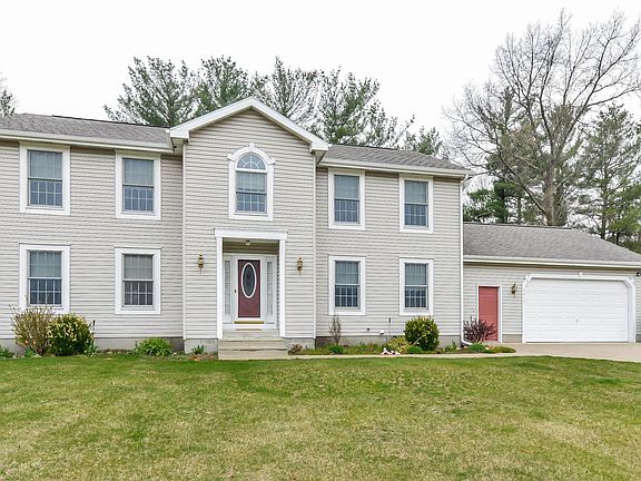 2nd image of 3619 Whispering Woods Dr