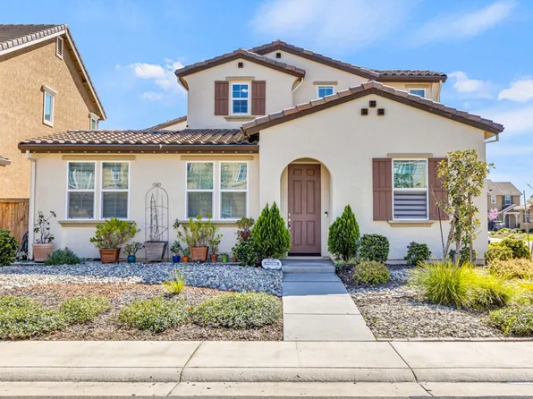 8700 Esperia Way, Sacramento, CA 95828