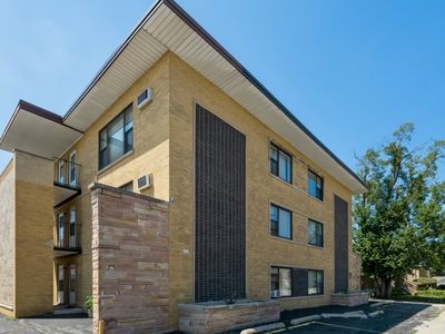 5816 N Nagle Ave APT C, Chicago, IL, 60646