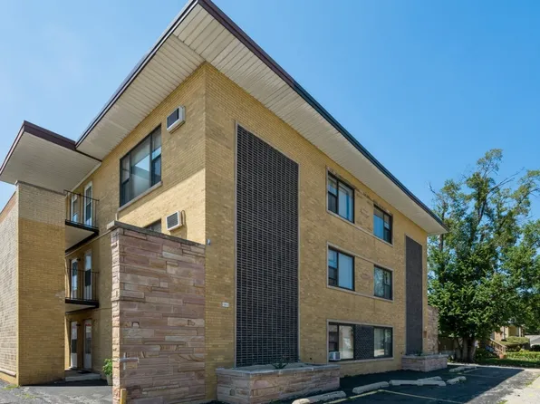 5816 N Nagle Ave APT C, Chicago, IL 60646