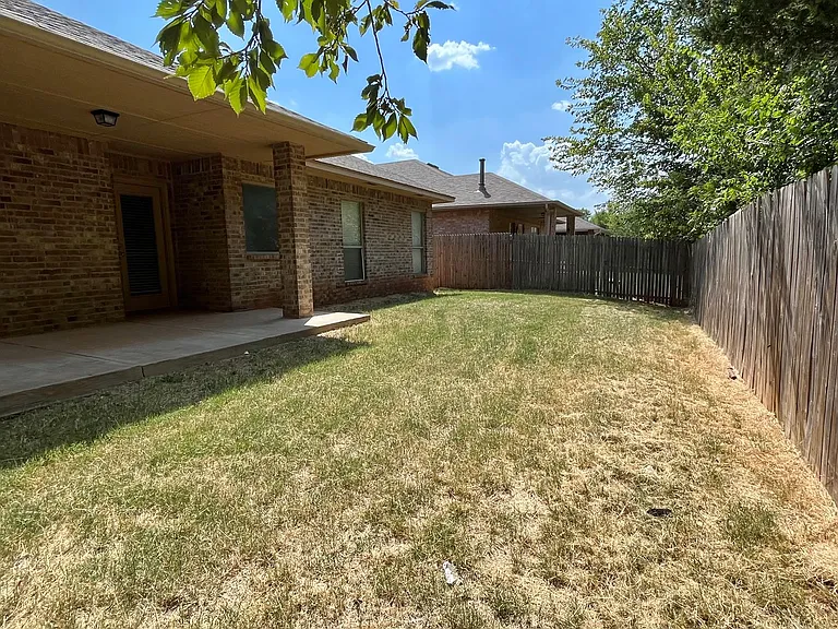 6737 NW 125th Ct — Photo 22