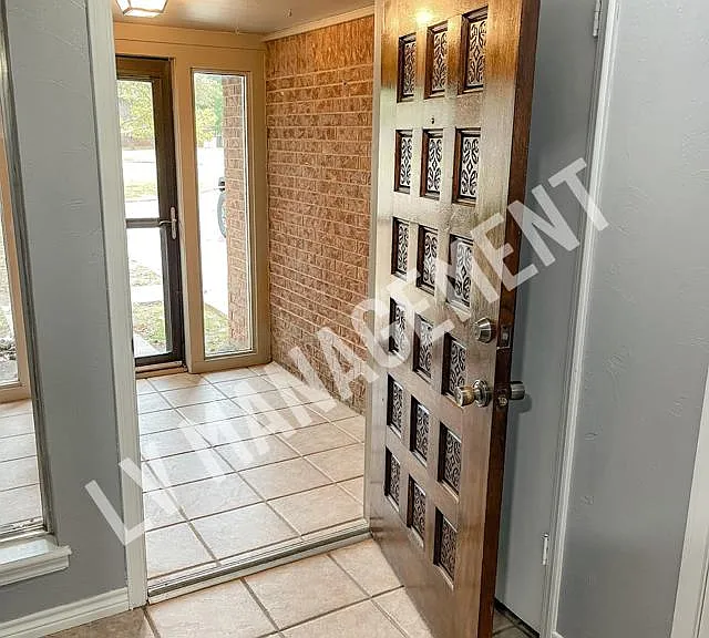 1614 Terrace Dr — Photo 9
