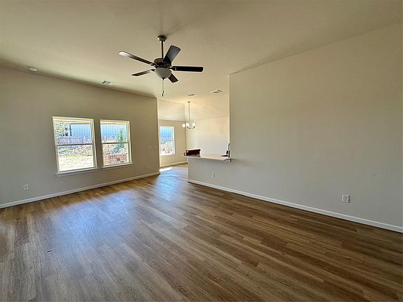 4th image of 2340 SE 92nd Ter