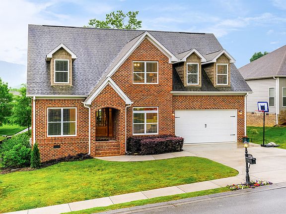 2nd image of 3653 Willow Lake Cir