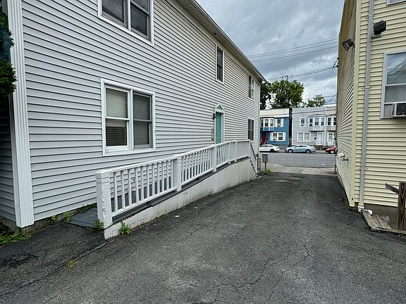 2nd image of 460 Washington Ave #5