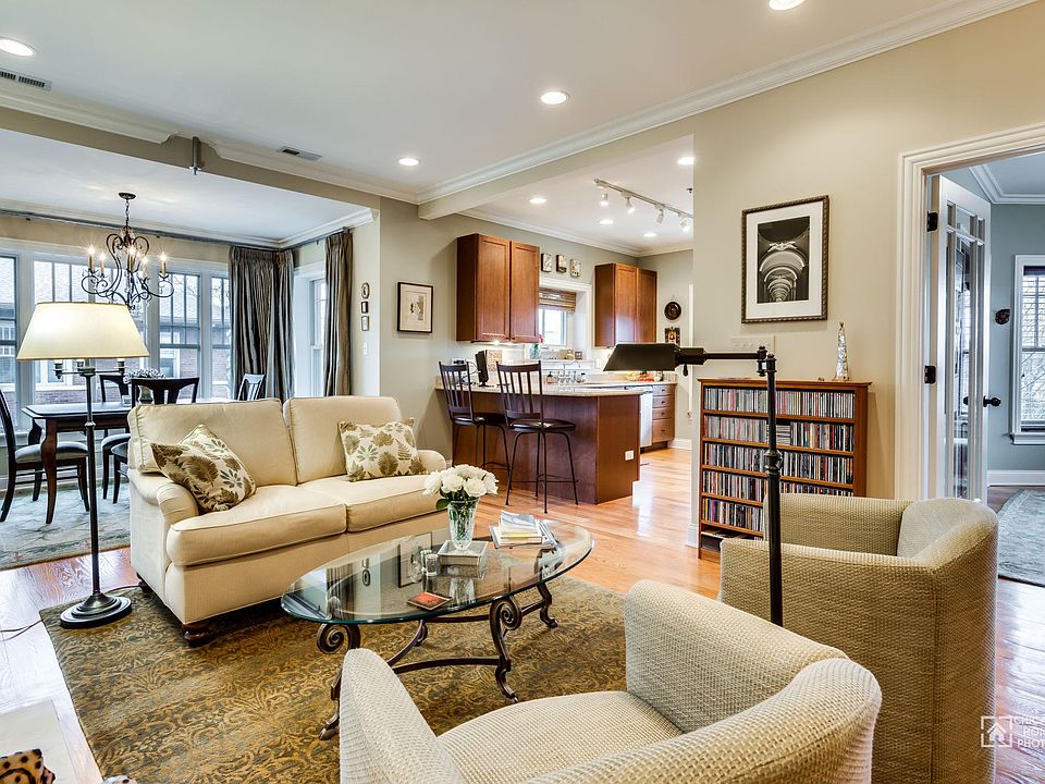 1st image of 632 Hinman Ave