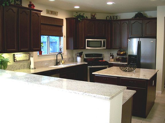 3rd image of 713 Albatross Dr