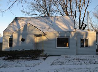 525 Rome Ave, Rockford, IL 61107