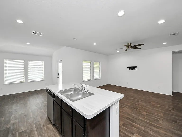 21314 Sleepy Willow St — Photo 9