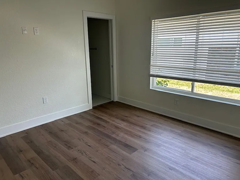 2020 14th Ave S #A — Photo 14