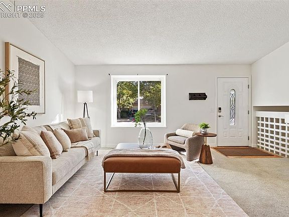 4th image of 11413 E Ellsworth Pl