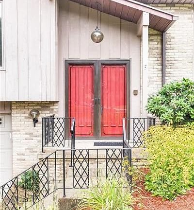 2nd image of 5333 Ault Ave NE