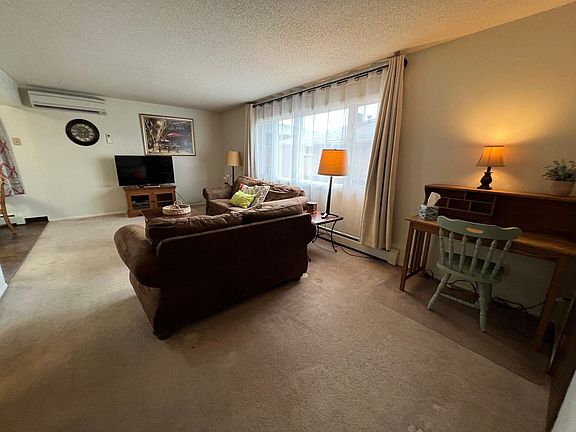5th image of 1417 13th St S APT 7
