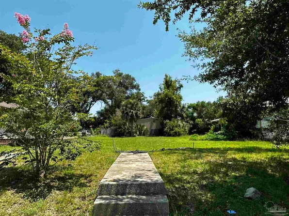 1816 W Gregory St, Pensacola, FL 32502