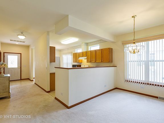 3rd image of 3708 Brookside Ct