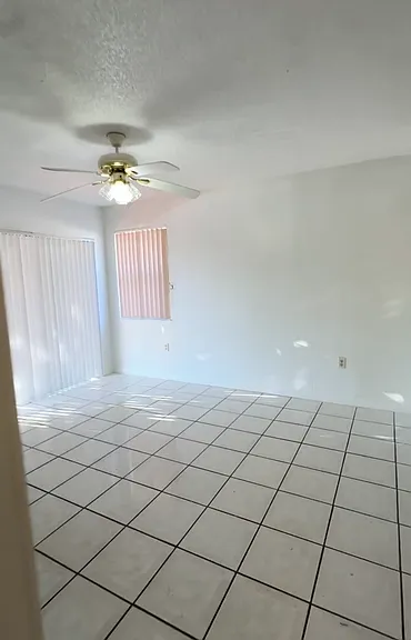 1703 San Remo Cir — Photo 16
