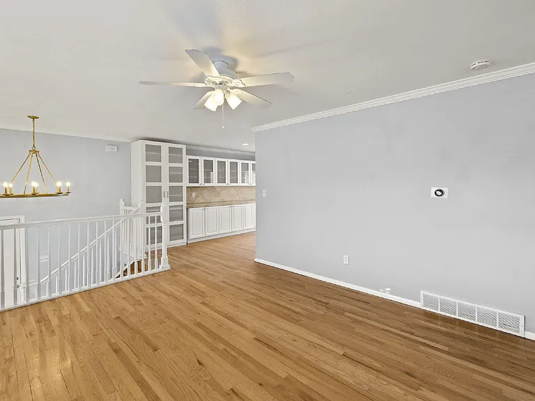 304 Cielo Vista St — Photo 5