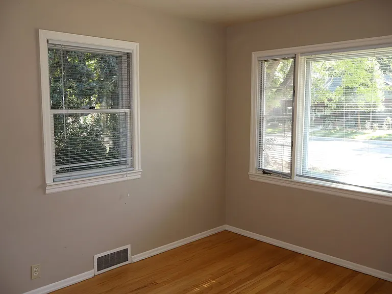 150 Circle Dr — Photo 8