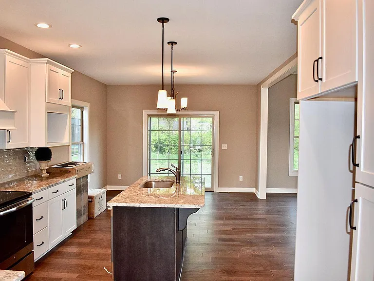 6631 Heritage Hills Dr — Photo 10