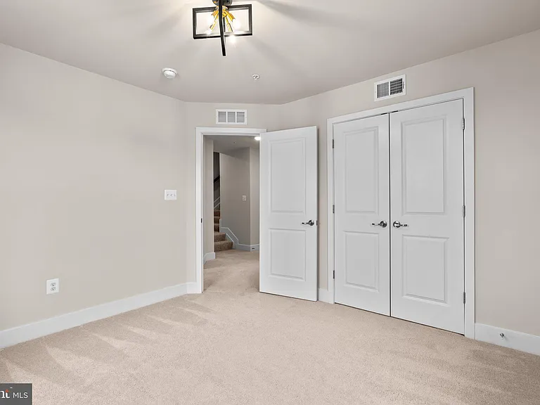 7638 Quartzite Ln — Photo 25