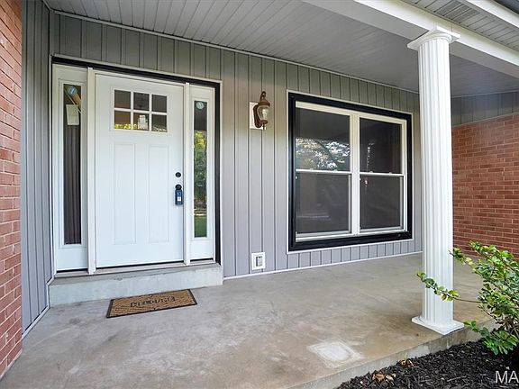 2nd image of 15583 Clayton Rd