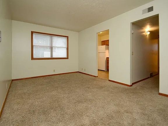 2nd image of 4802 Underwood Ave #1
