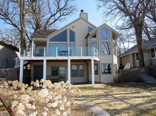 2608 Okoboji Blvd, West Okoboji, IA 51351