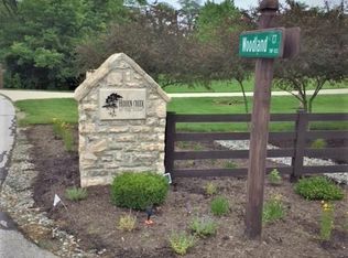 520 Woodland Ct, West Jefferson, OH 43162