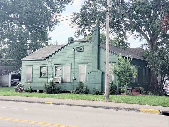 2nd image of 901 Amarillo St
