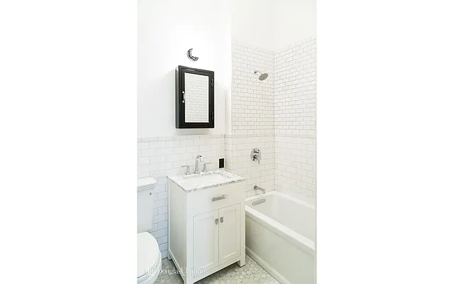 Rented by Douglas Elliman | media 29