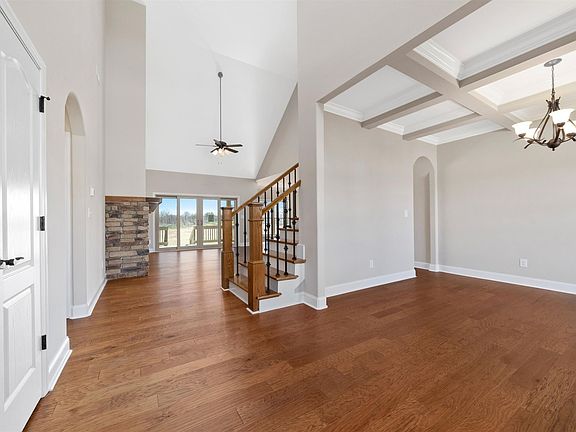 2nd image of 2985 Eliza Dr