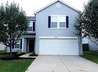 9429 W Quarter Moon Dr, Pendleton, IN 46064