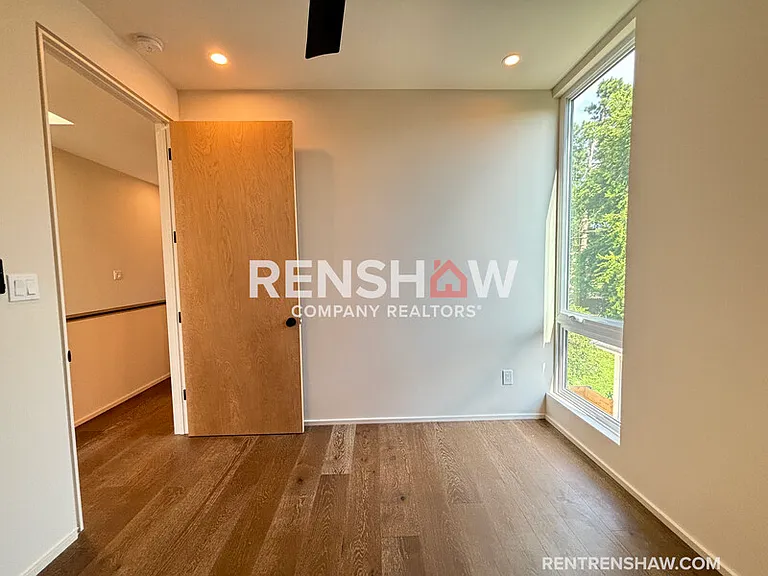 38 Angelus St — Photo 21