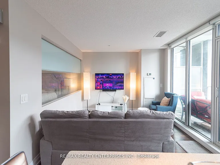 555 Wilson Ave #E604 — Photo 19