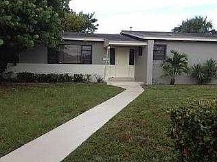 1st image of 1965 NW 183rd St