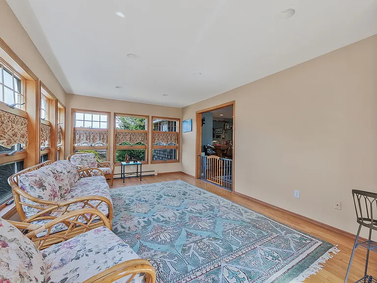5 Ocean View Ave — Photo 24
