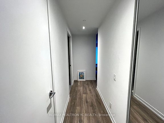 5th image of 5 Buttermill Ave #1906